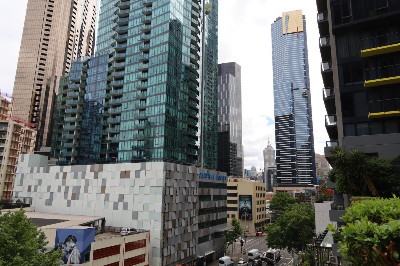 The Walkup Southbank Apartment เมลเบิร์น ภายนอก รูปภาพ