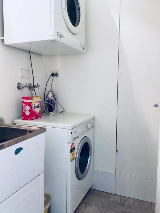 The Walkup Southbank Apartment เมลเบิร์น ภายนอก รูปภาพ
